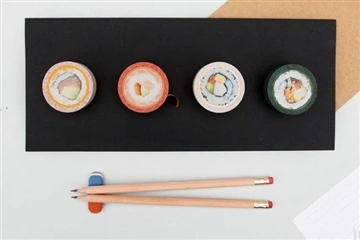 Anda Tidak Bisa Makan Sushi Lezat Ini, Karena Mereka Adalah Kaset Lengket